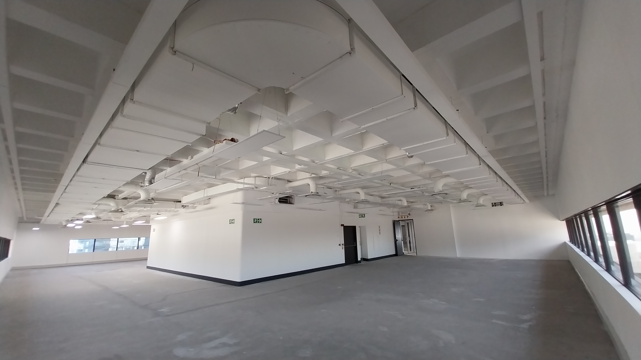 Office to Rent The Box (14)
